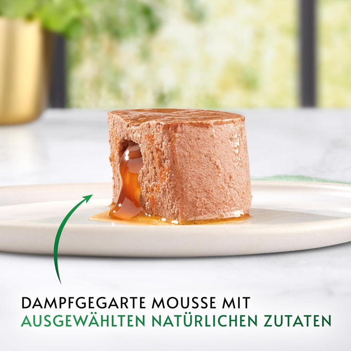 Gourmet Nature'S Creations Mousse With Sauce Heart Hrană umedă pentru pisici, bogată în pui, 12Pack (12 X 85G)