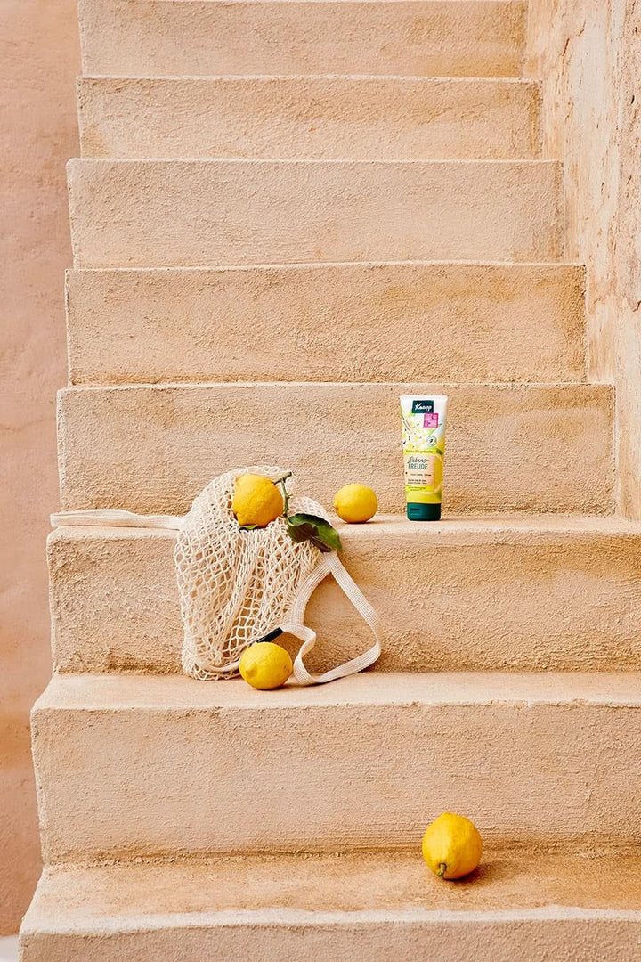 Kneipp Aroma, gel de duș hidratant, 200 ml Duș și baie Naty Shop