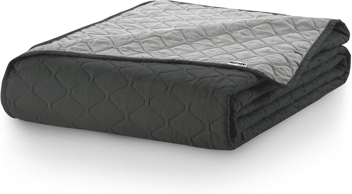 Decoking Cuvertură de pat 200 X 220 Cm Grafit Antracit Gri Argint Cuvertură de pat cu două fețe ușor de întreținut Axel Paturi si Cuverturi Besuche den DecoKing-Store