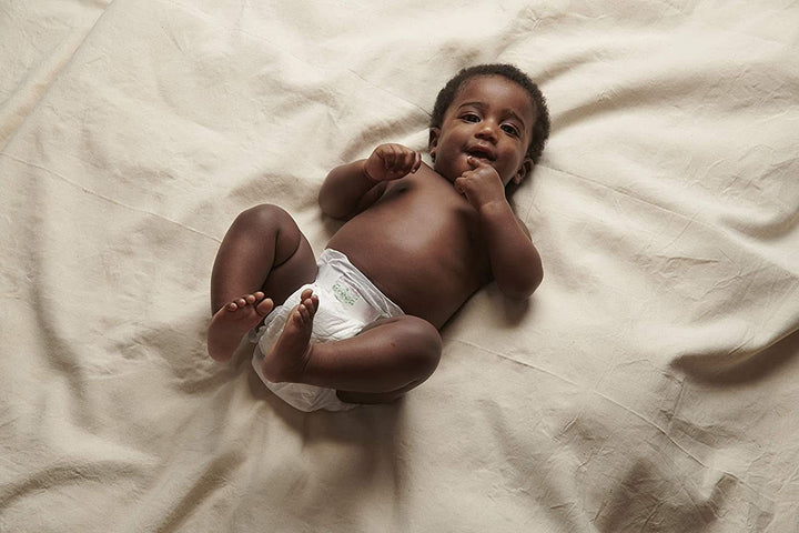 Love & Green, scutece hipoalergenice produse in Elvetia, marimile 1 si 2 Mama si Copilul Naty Shop